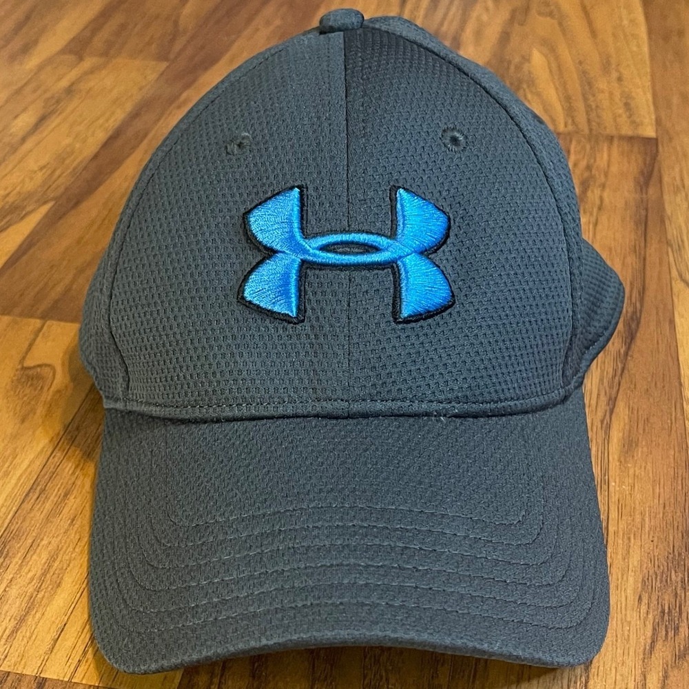 Under Armour Blitzing Mens Hat Grey Blue Embroidered Logo Stretch Fit LG/XL